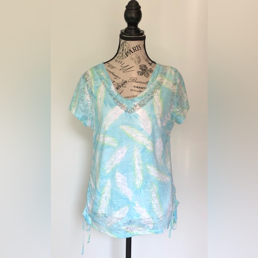 hearts of Palm tee short sleeve medium blue tones